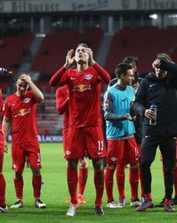  柏林联合创造队史最佳，德甲平民球队演绎传奇故事  