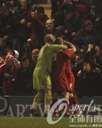  那不勒斯防线失误遭弱旅逼平  