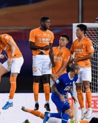  拉齐奥核心伤退，恐缺席关键战役  