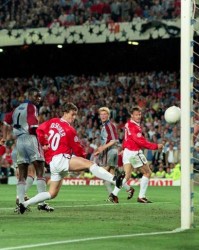  药厂核心任意球绝杀终结拜仁连胜  