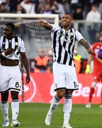  那不勒斯青春风暴横扫老牌劲旅乌迪内斯  